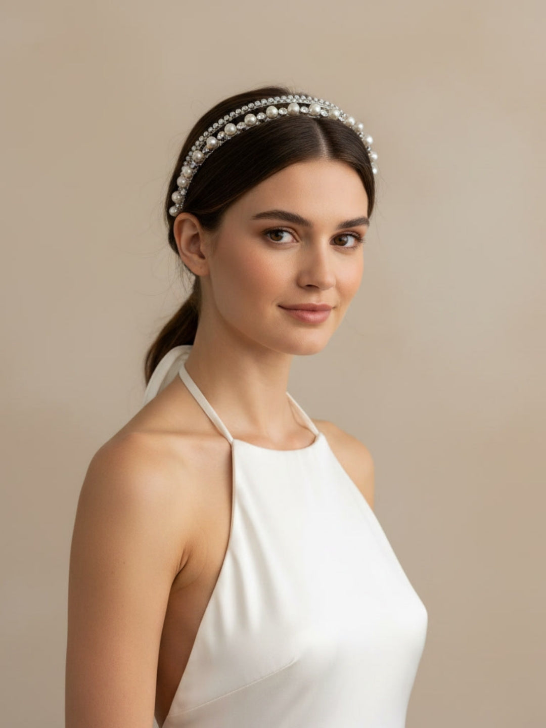 LUCY TIARA