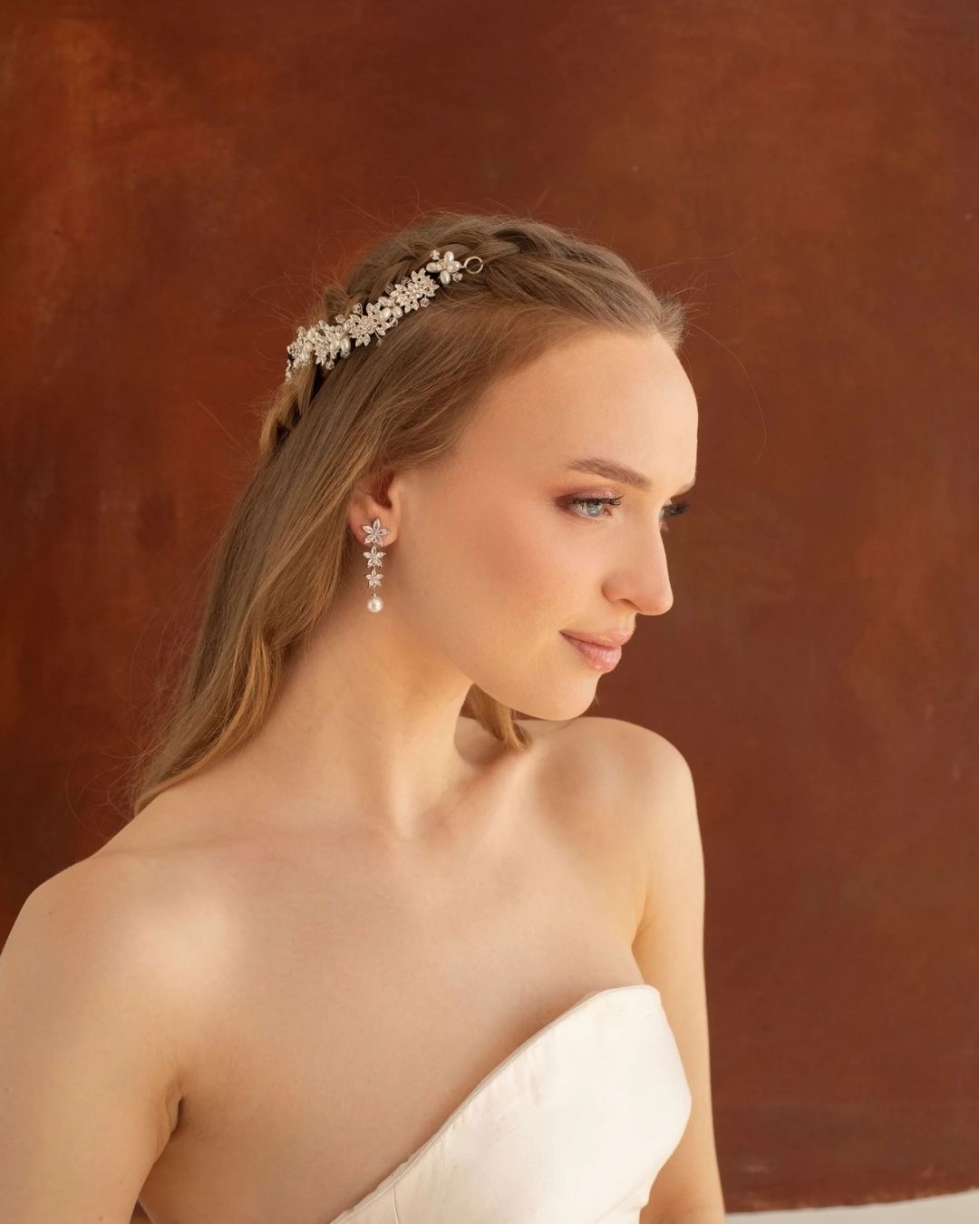 Zirkon Çiçek Küpe