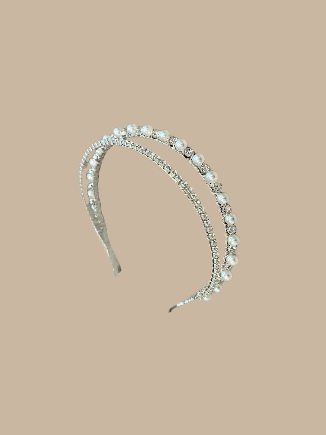 LUCY TIARA