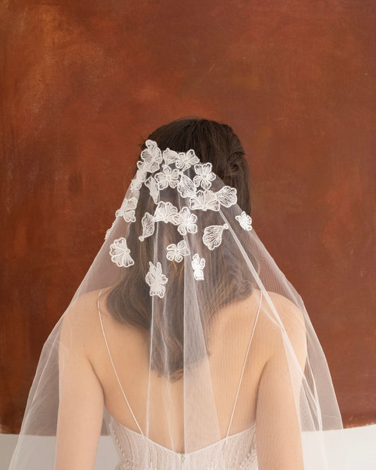 FLORAL VEIL